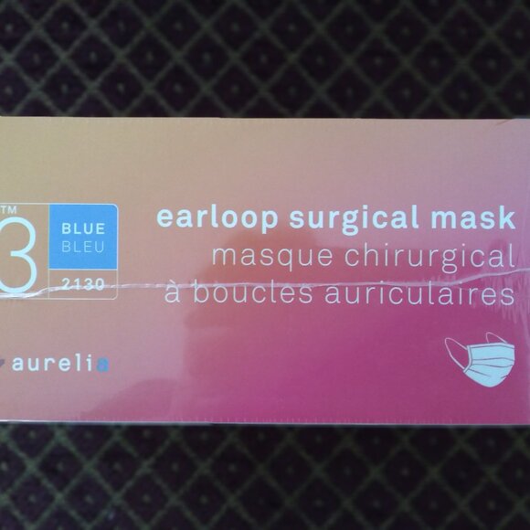 2 Boxes Nitrile gloves and 2 Boxes of Surgical Masks, Made in Canada - Picture 4 of 5